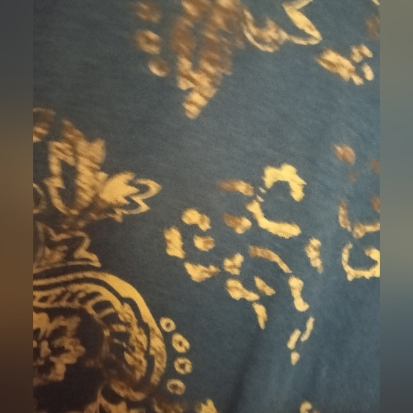 NWOT Fancy tshirt blouse - Picture 3 of 5